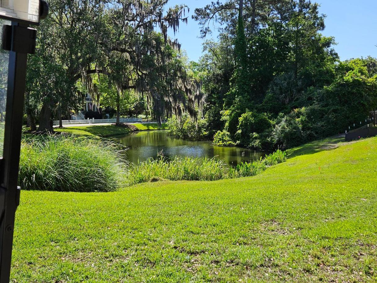 Low Country Cottage In Beautiful Habersham Beaufort Eksteriør bilde