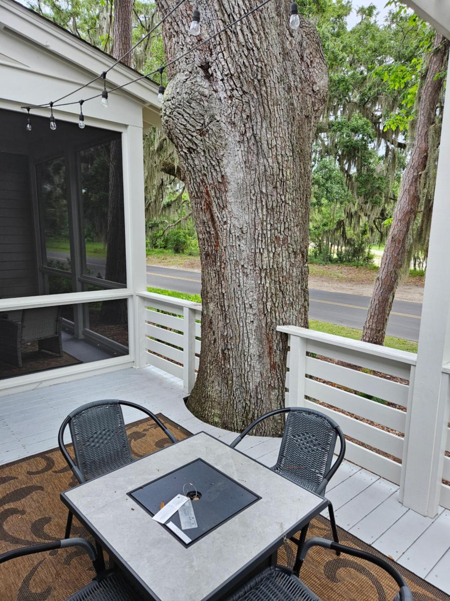Low Country Cottage In Beautiful Habersham Beaufort Eksteriør bilde