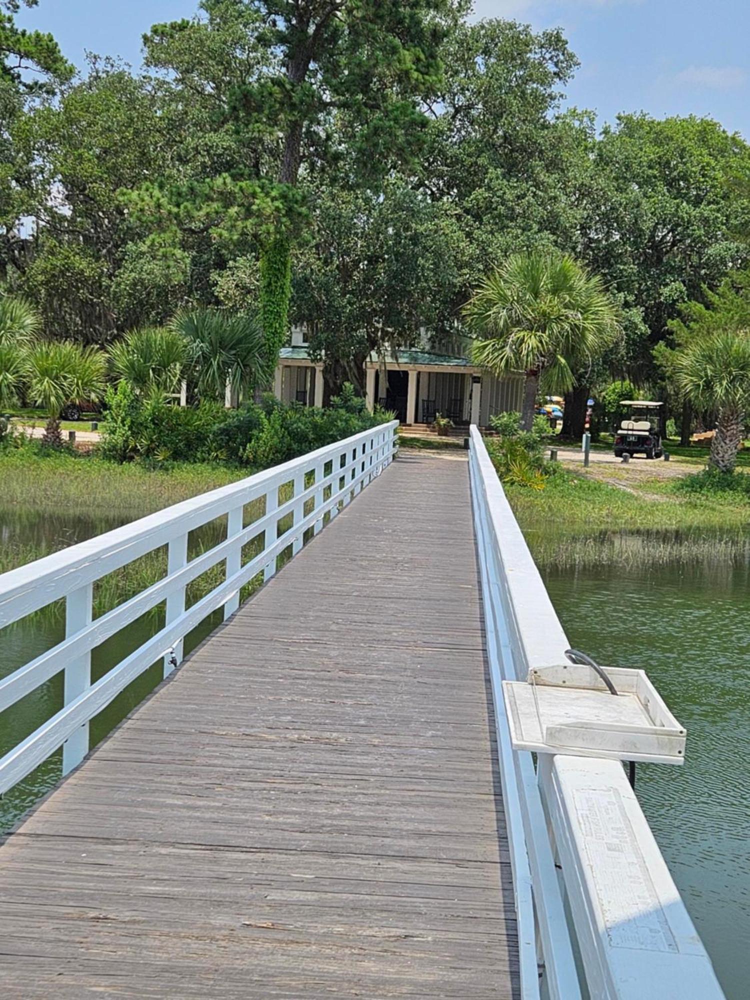 Low Country Cottage In Beautiful Habersham Beaufort Eksteriør bilde