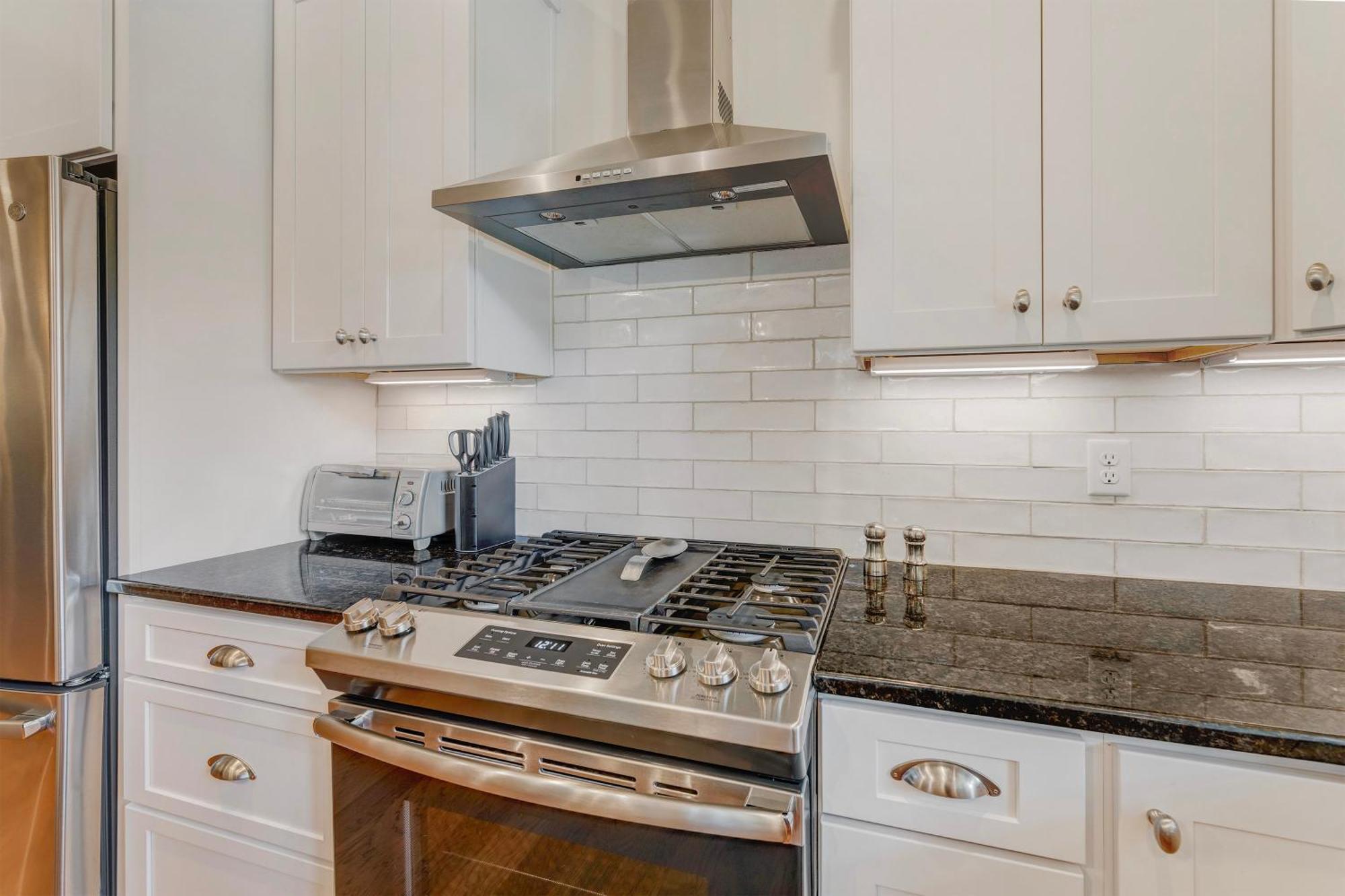Low Country Cottage In Beautiful Habersham Beaufort Eksteriør bilde